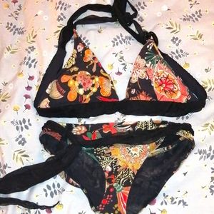 Shan bikini size 8